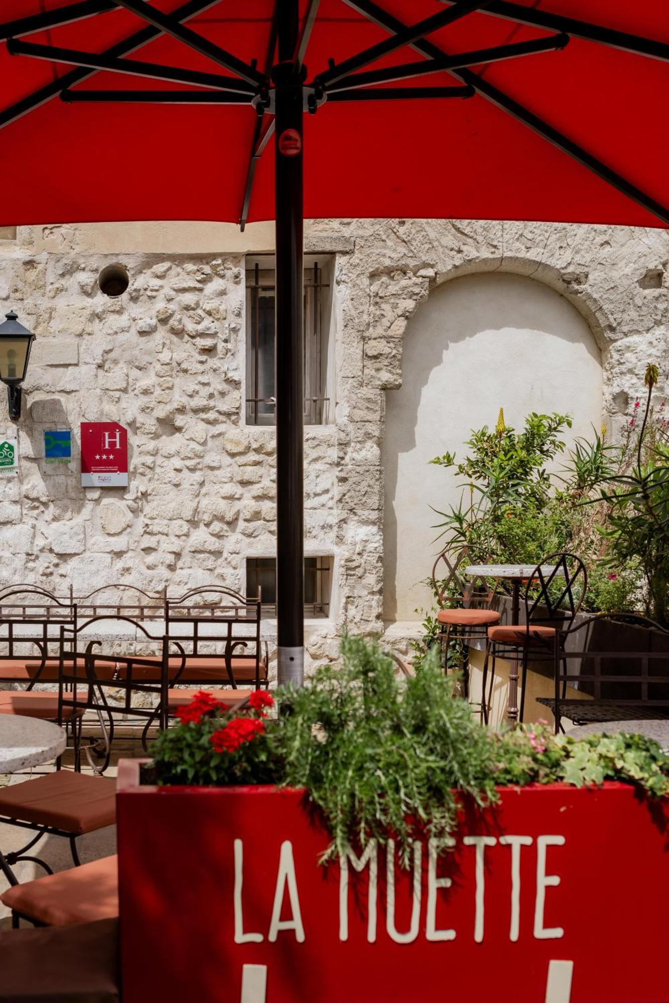 Hotel La Muette Arlés Exterior foto